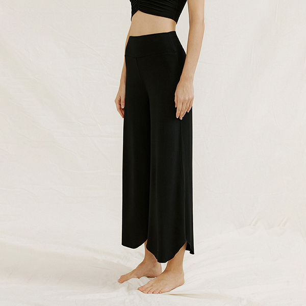 ラウンドヘムヨガワイドパンツ 3356