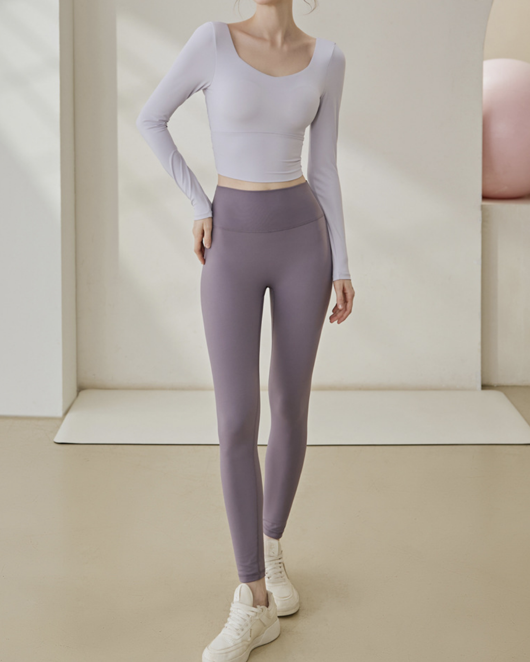 コライユシアーバッククロスヨガトップ 3958