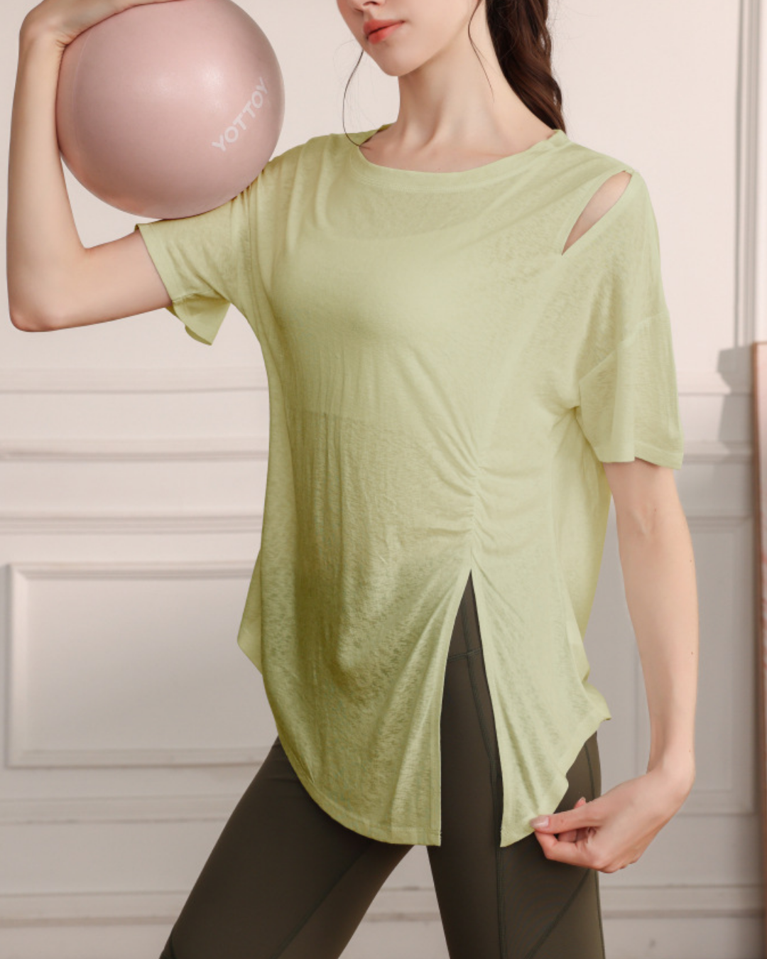 くすみハーフシアーショルダーカットアウトヨガT 3821