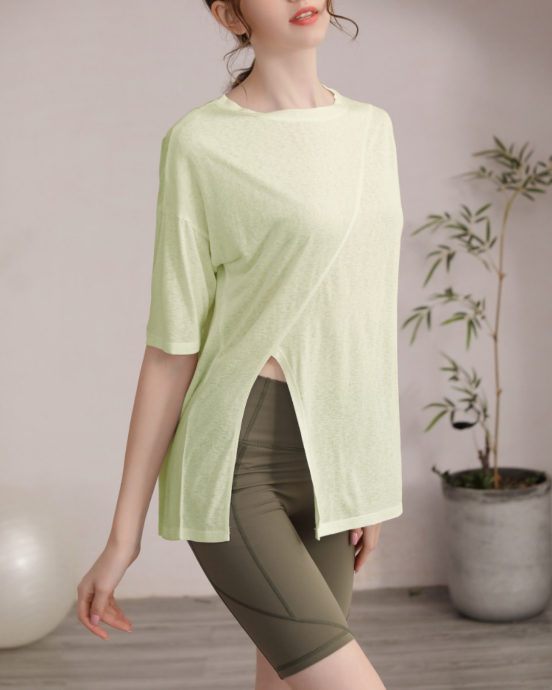 サイドスリットハーフスリーブヨガカットソー 3822