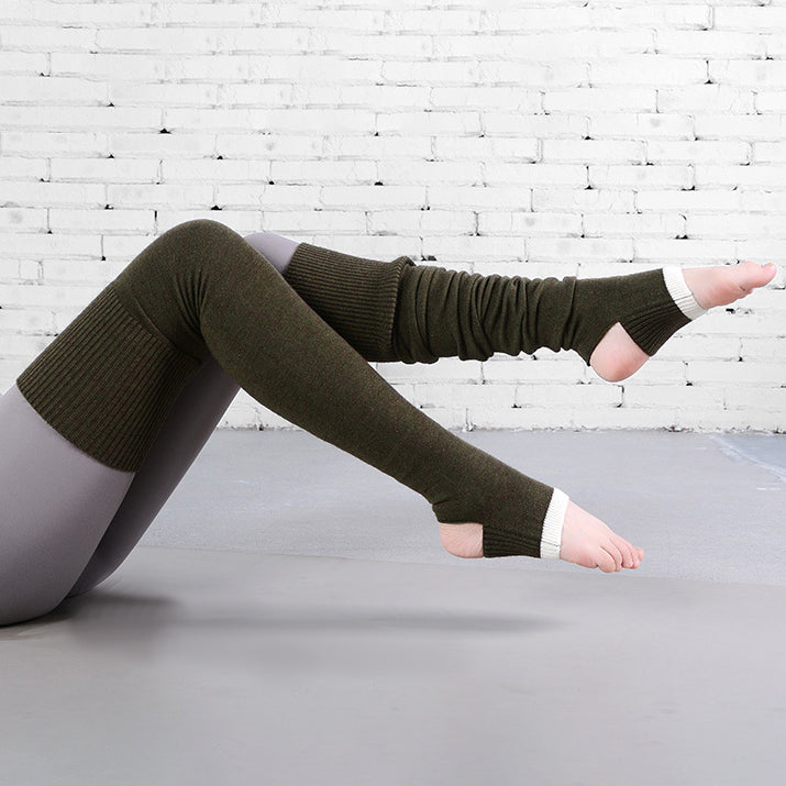 Bicolor Rib Yoga Leg Warmers 3150