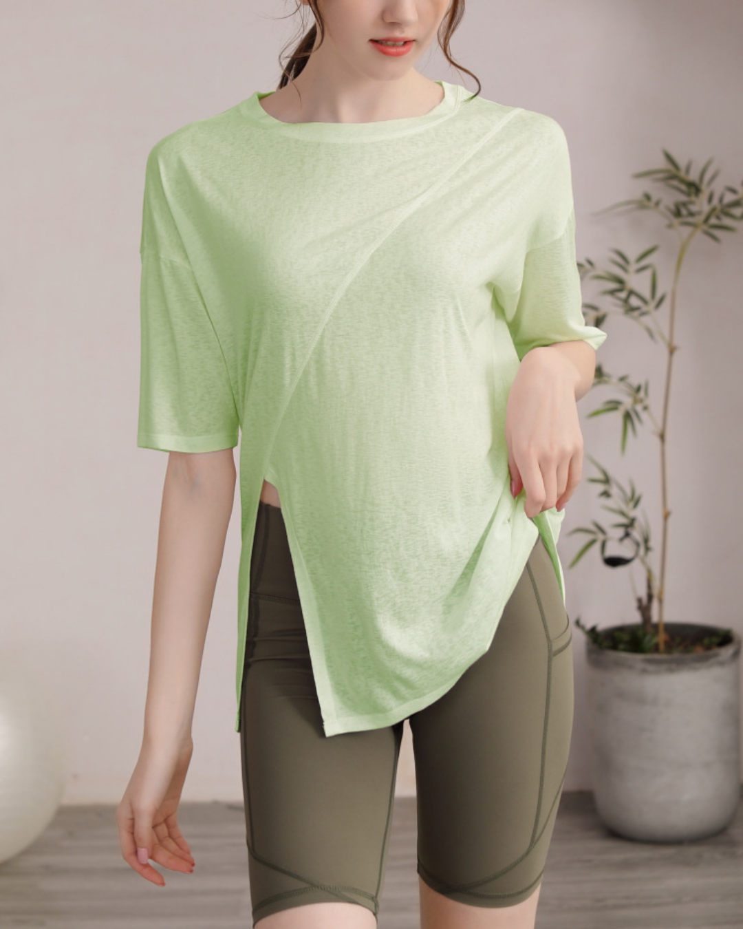 サイドスリットハーフスリーブヨガカットソー 3822