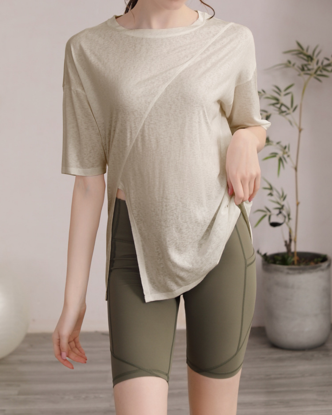 サイドスリットハーフスリーブヨガカットソー 3822