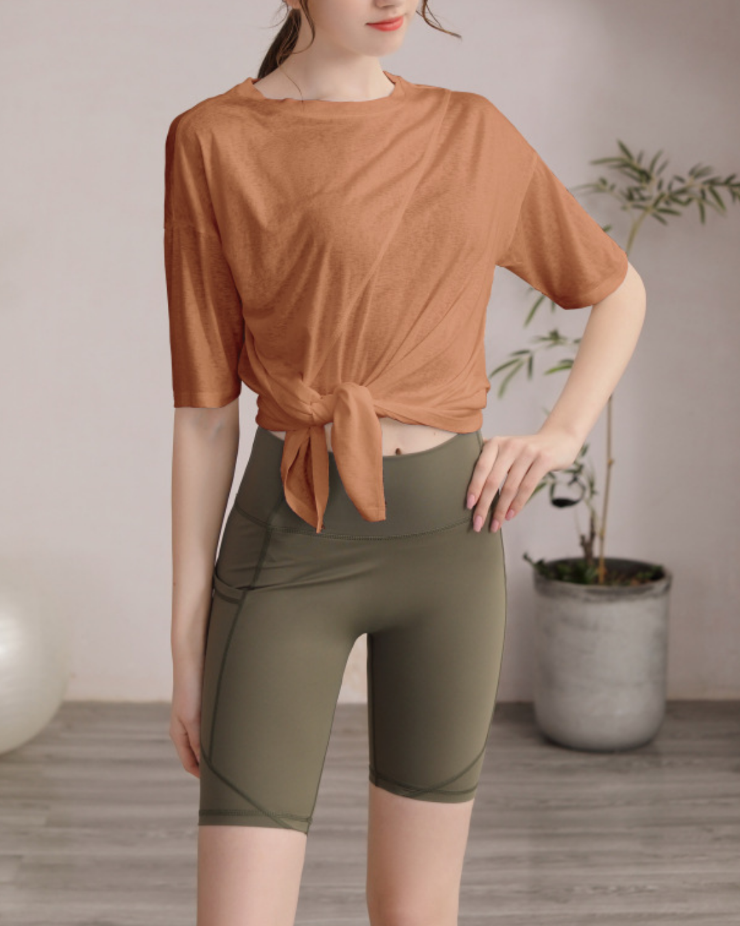 サイドスリットハーフスリーブヨガカットソー 3822