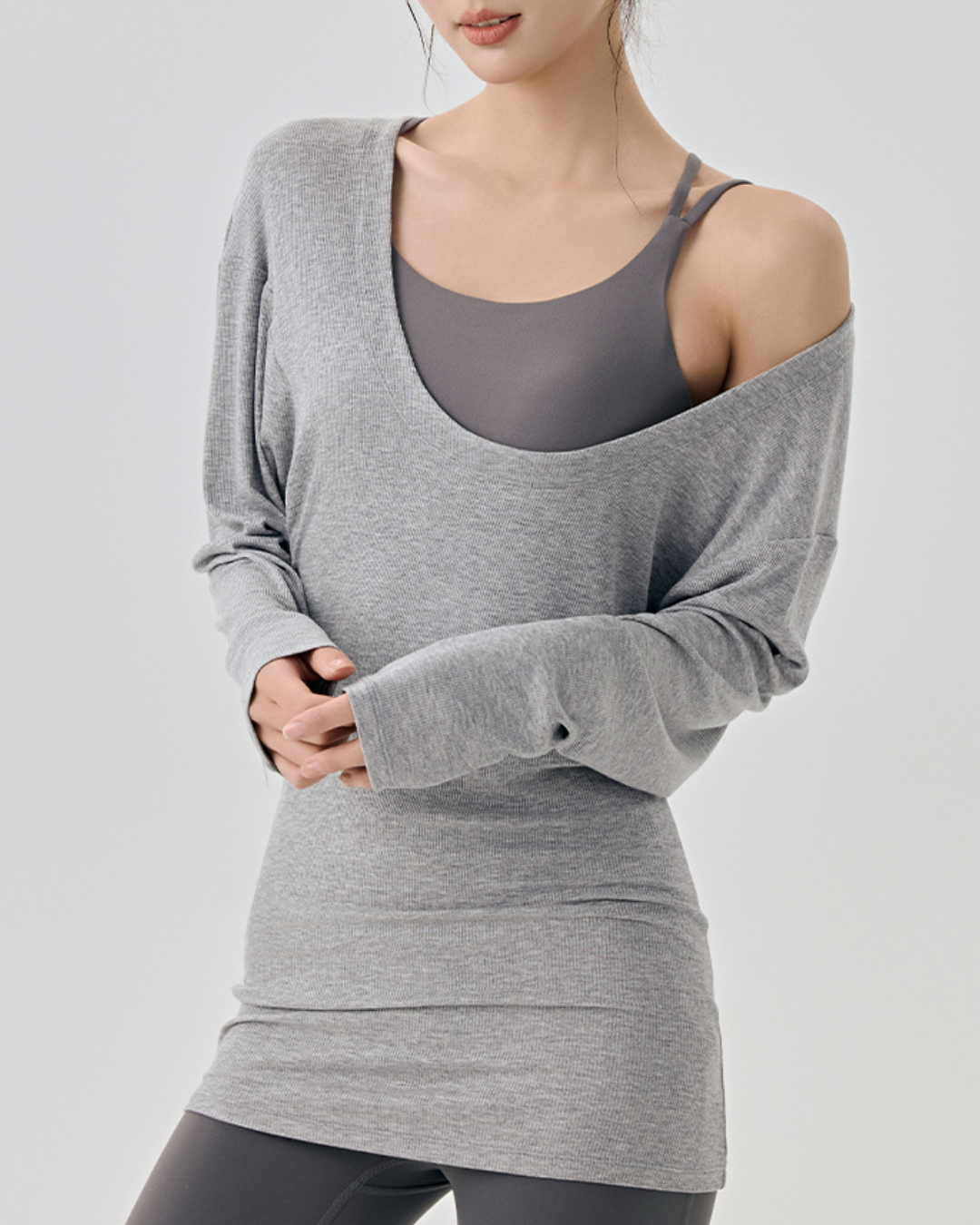 レアシュルUネックロングリブニット 3833