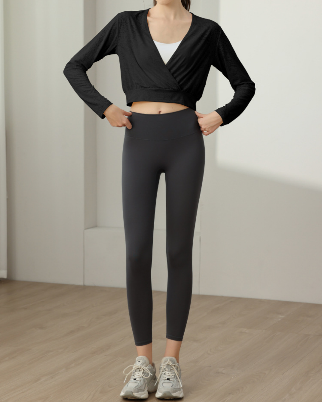 ミラージュカシュクールヨガロングトップ 3850