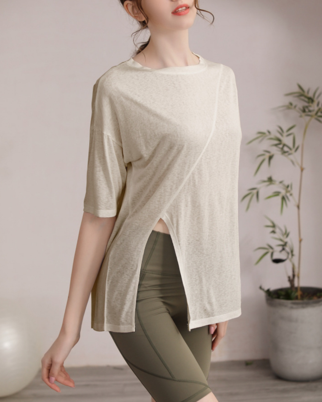 サイドスリットハーフスリーブヨガカットソー 3822