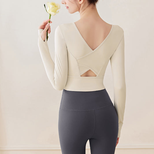 シュエットフロントジップヨガトップ 3124