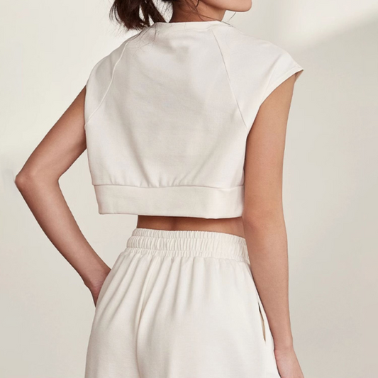 ルーズシルエットノースリーブプルオーバー 3324