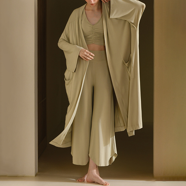 ラウンドヘムヨガワイドパンツ 3356