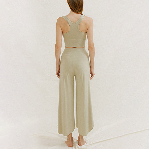 ラウンドヘムヨガワイドパンツ 3356