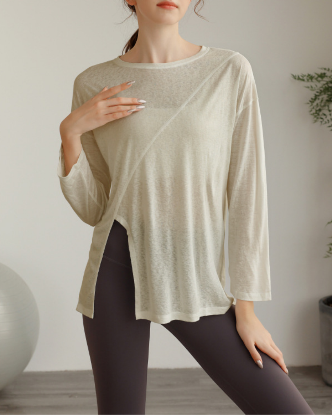 ハーフシアーサイドスリットヨガロングスリーブ 3820