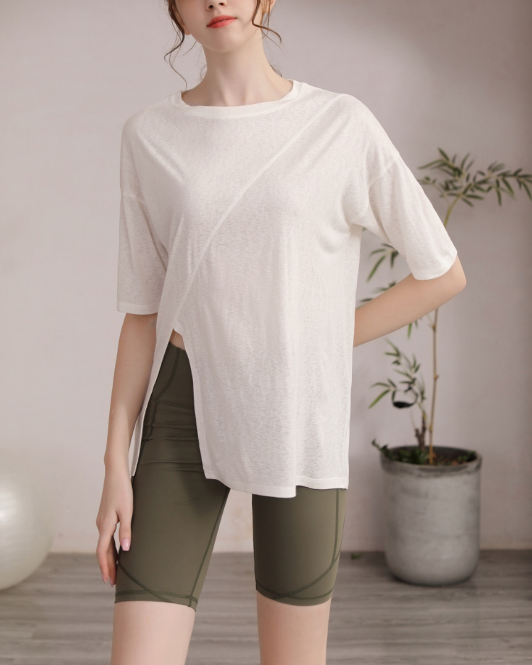 サイドスリットハーフスリーブヨガカットソー 3822