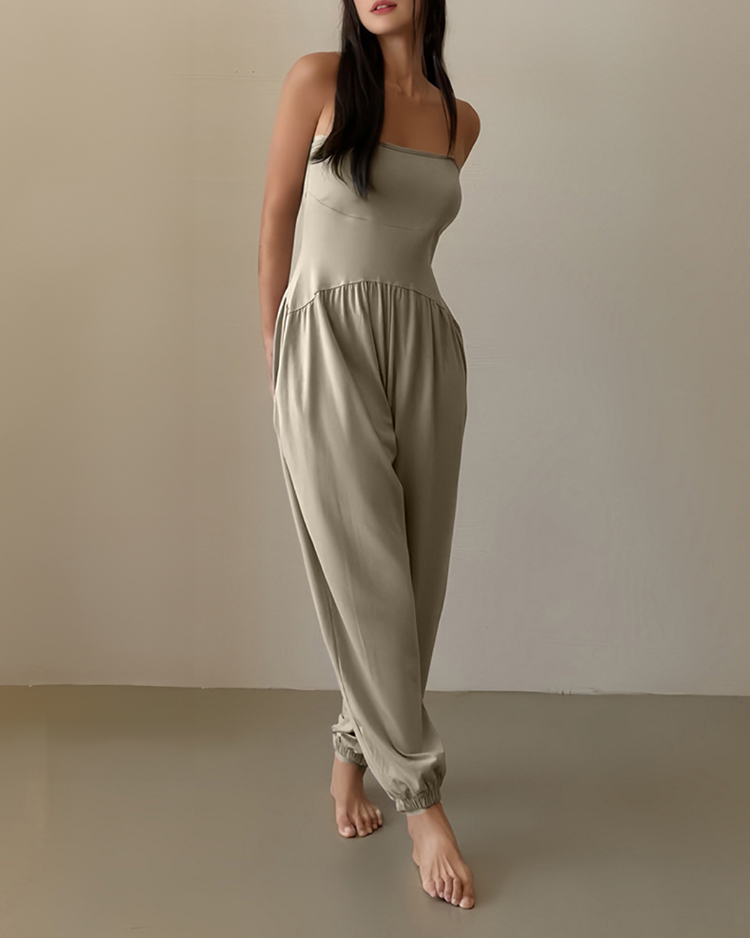 バルーンタックヨガオールインワン 3465 – ヨガウェア専門店【undigi バルーンタックヨガオールインワン 3465 – ヨガウェア専門店【undigi