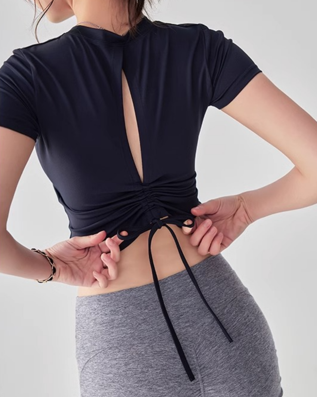 ハウシャーリングドロップスリットブラトップ 3680