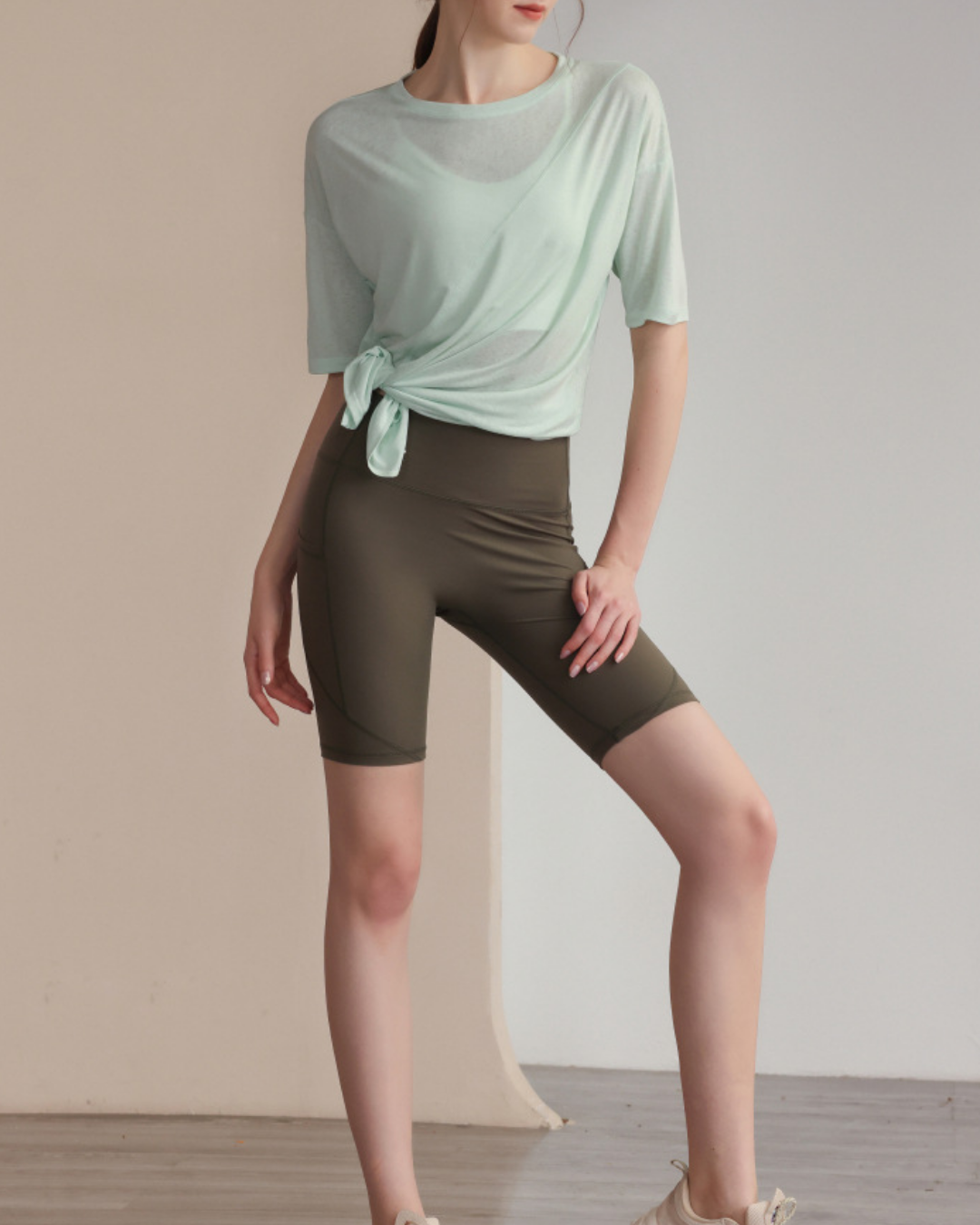 サイドスリットハーフスリーブヨガカットソー 3822