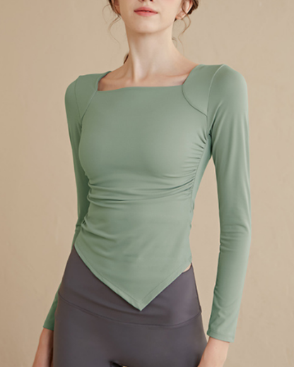 エクランスアシンメトリーヘムトップ 3978