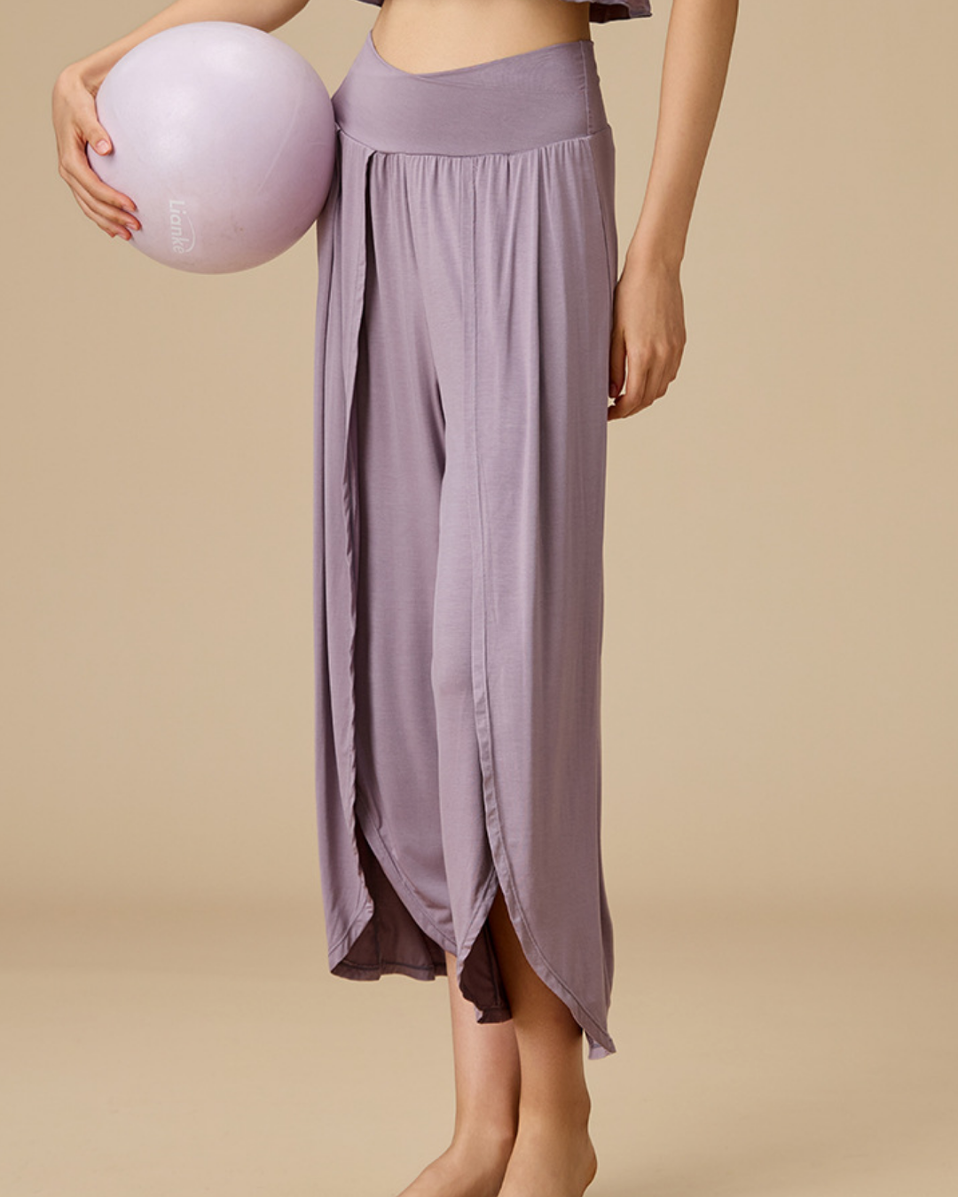 ラウンドヘムタックフレアパンツ 3913