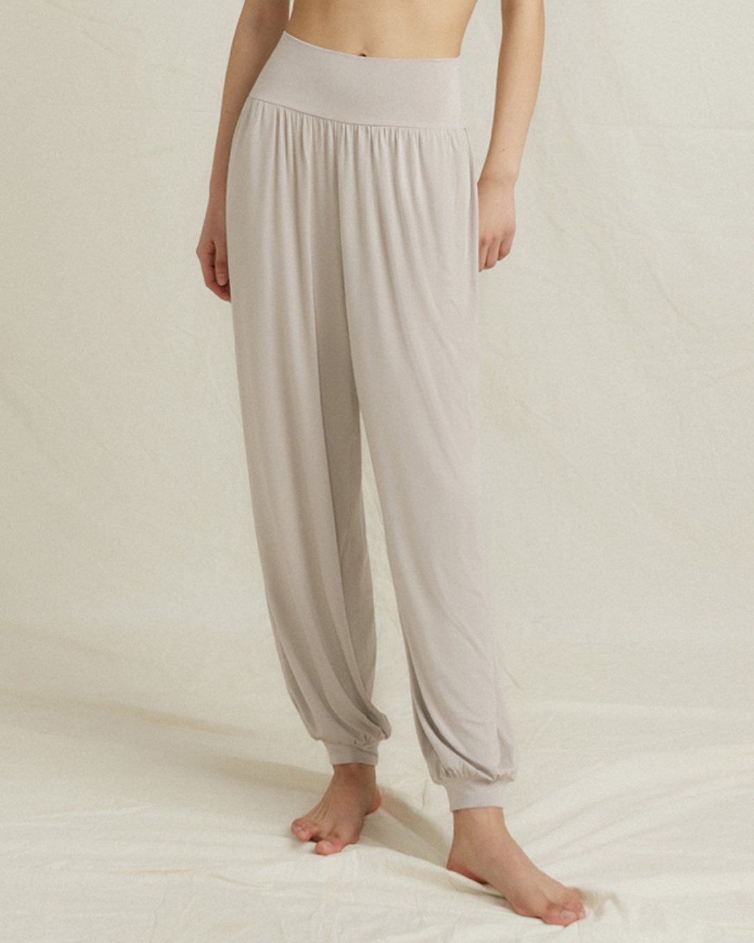 ニュアンスカラーリラックスアラジンパンツ 3966