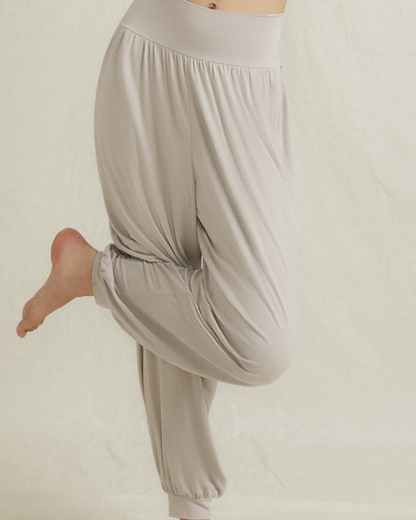 ニュアンスカラーリラックスアラジンパンツ 3966