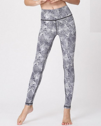 モノトーンリーフヨガレギンス 2134