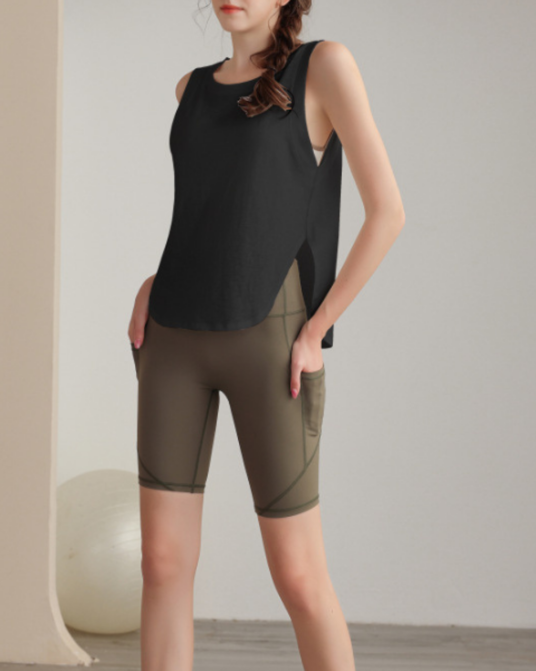 Twain Drop Yoga Tank 2534