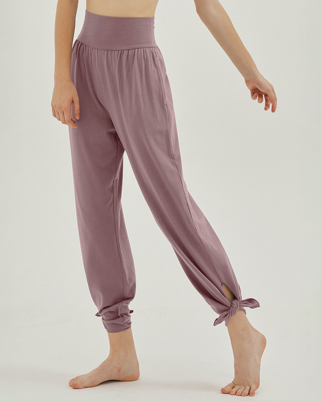 美くびれフィットスリットヘムヨガパンツ 2143