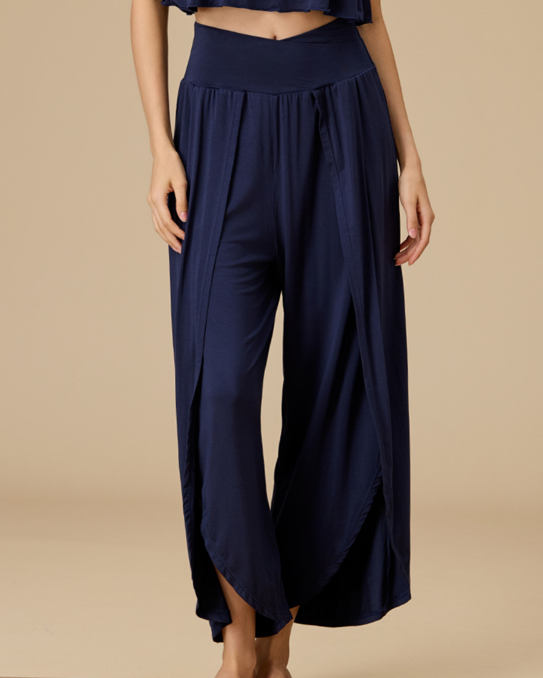 ラウンドヘムタックフレアパンツ 3913