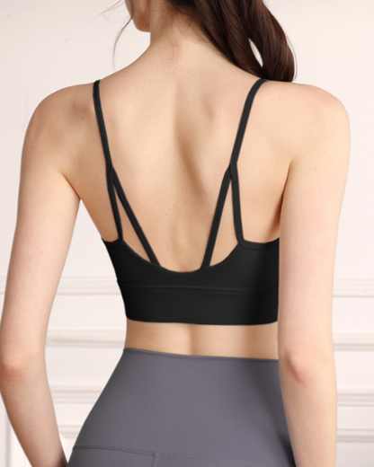 エリアーヌヨガブラトップ 3343