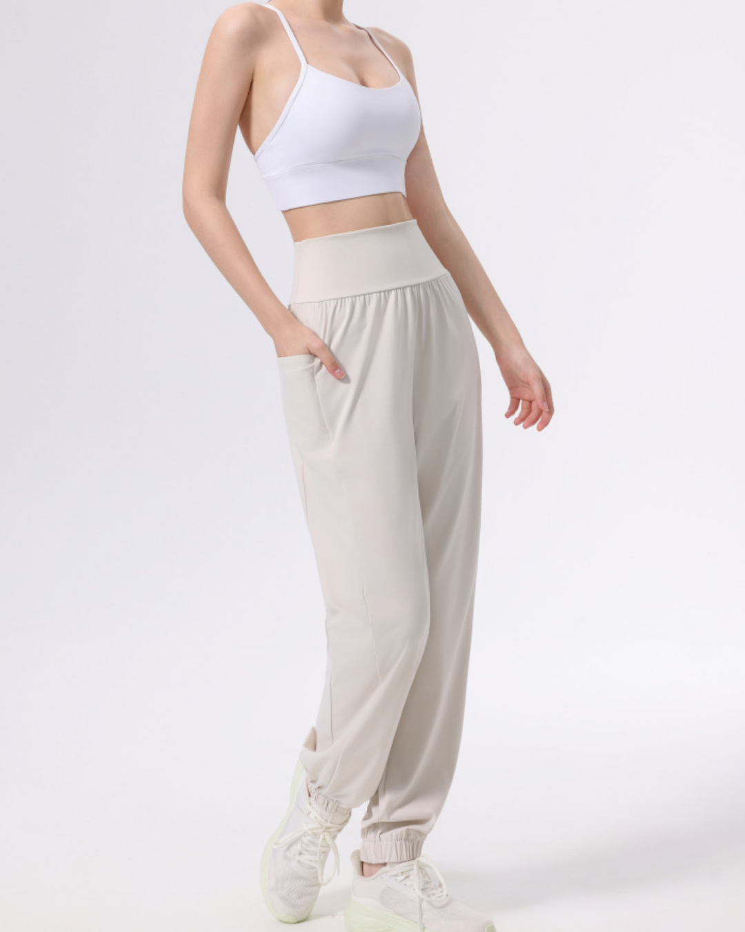 ニュアンスカラードレープジョガーパンツ 3946