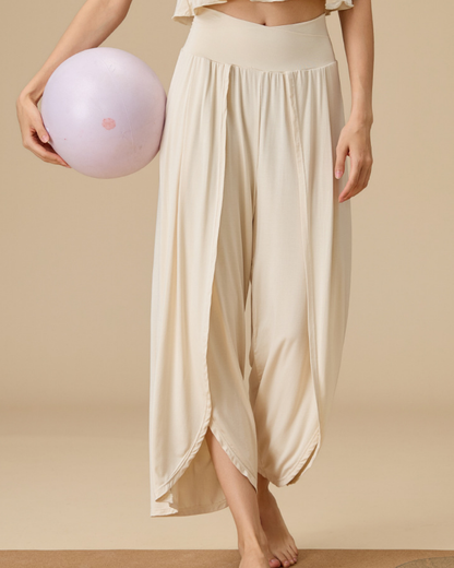 ラウンドヘムタックフレアパンツ 3913