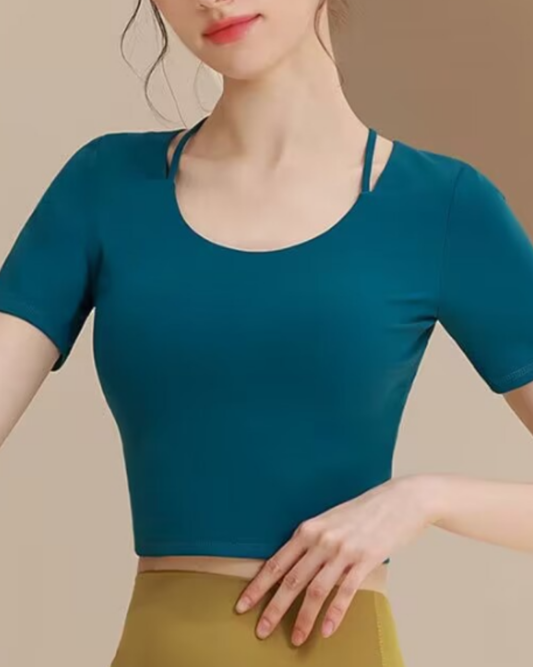 フネトゥルデリエールヨガブラトップ 3508