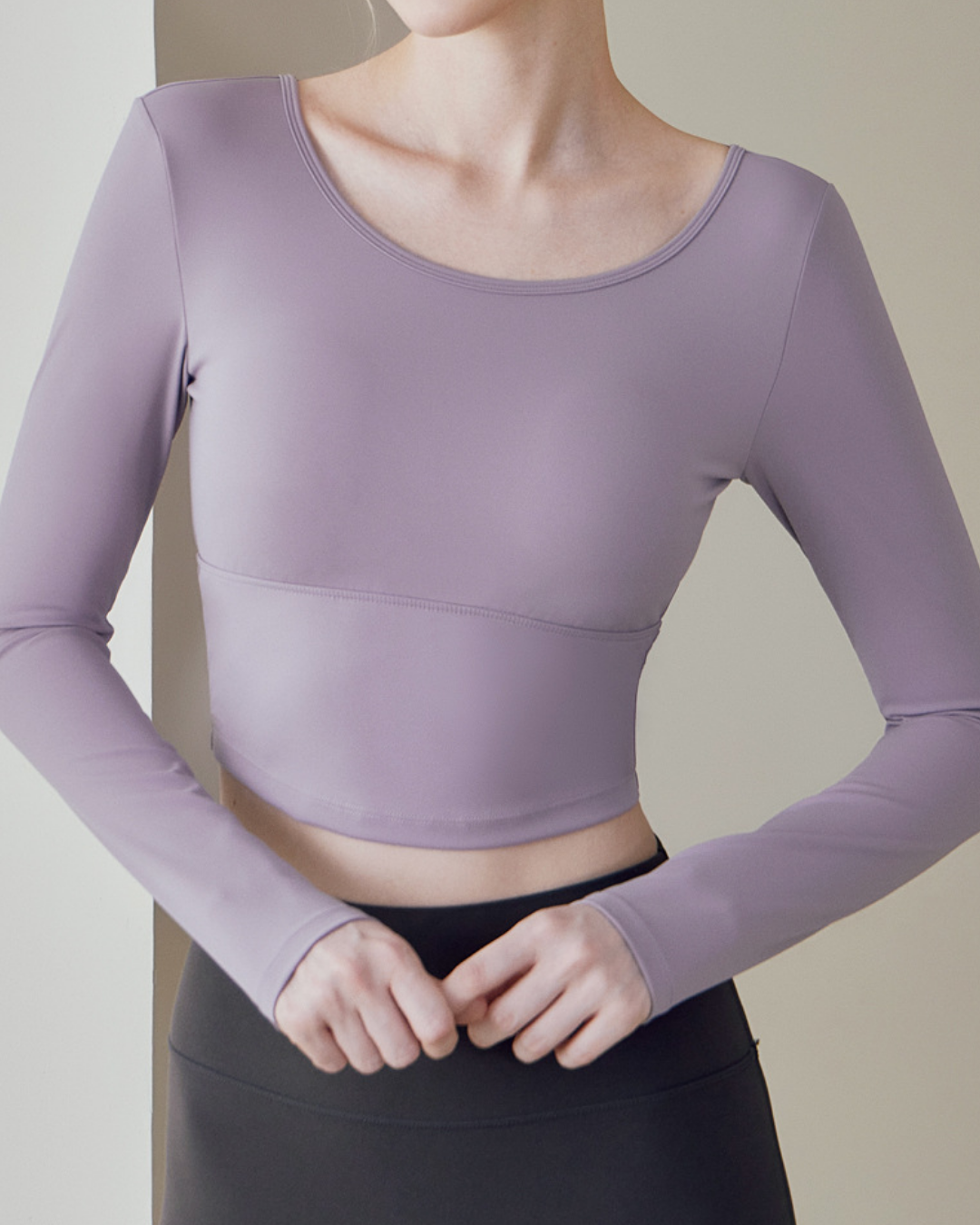 シレーヌバッククロスヨガロングトップ 3959