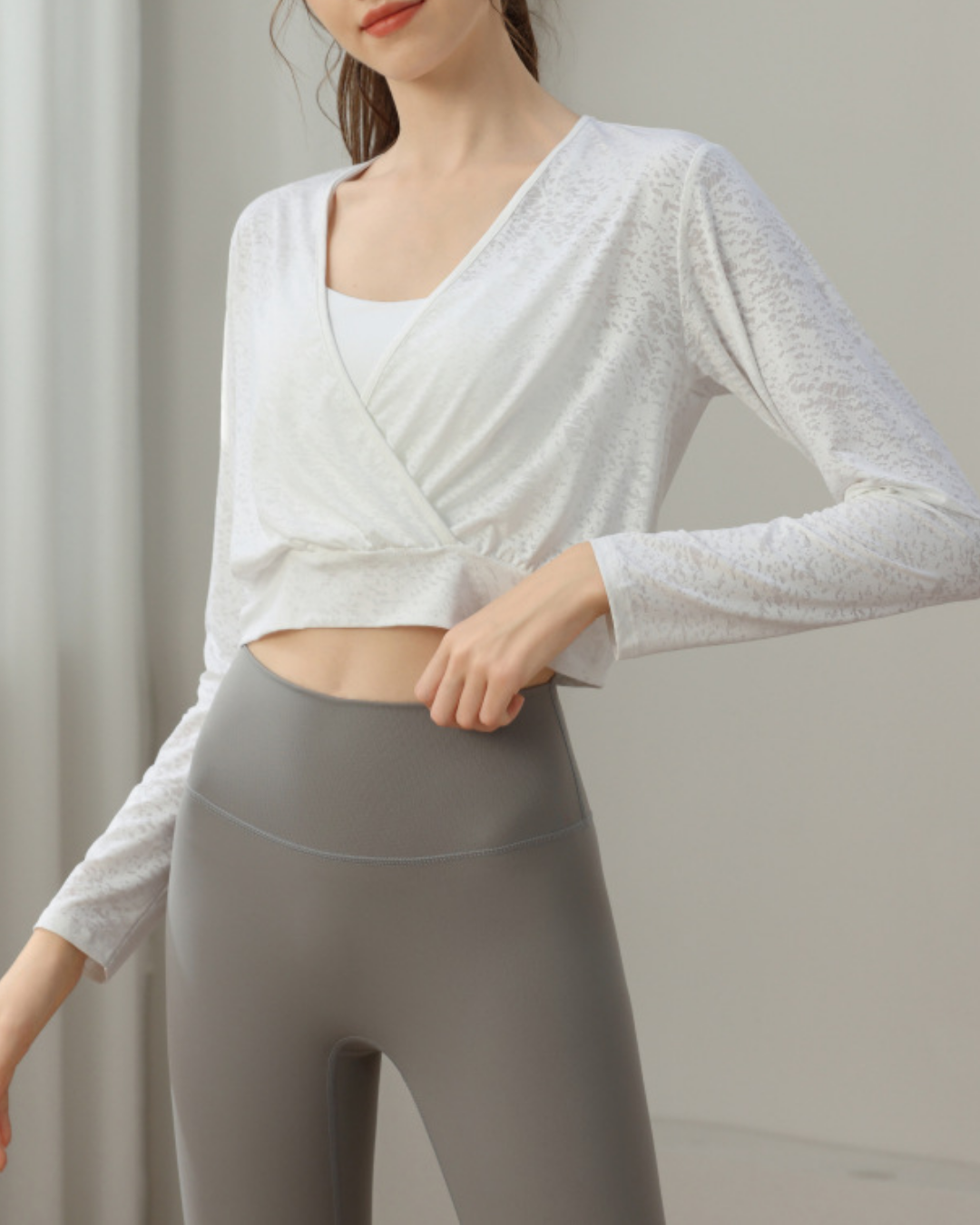 ミラージュカシュクールヨガロングトップ 3850