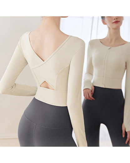 シュエットフロントジップヨガトップ 3124